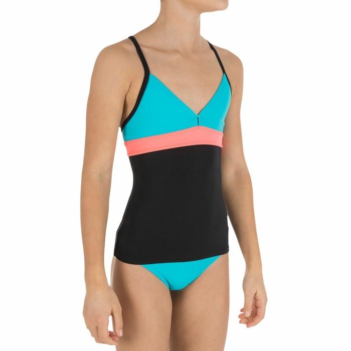 14-year-girl-swimsuit-in-turquoise-and-coral. فتاة تبلغ من العمر 14 عامًا ملابس سباحة باللون الفيروزي والمرجاني