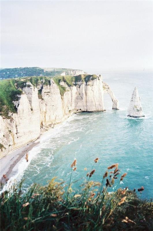 Normandia-Francúzsko-Sable-Blanc-Belle-vue-oceán-bleu-jolie-vue